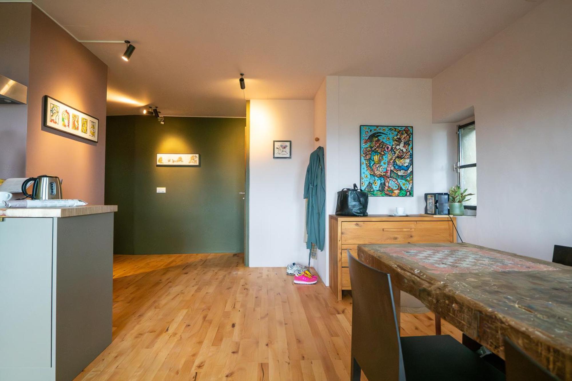 Bnb Belle5 Vully-les-Lacs Eksteriør bilde